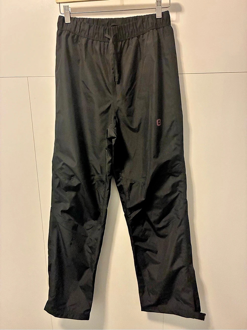 OUTBOUND Black Track Pants Size Small Like New
